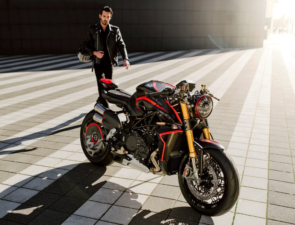 "MV Agusta Rush 1000: آشوبگری بیسابقه در دنیای موتورسیکلت و تاریخچه" 4 67LXDSXB7ZAB7GVESJCRN4PWTU